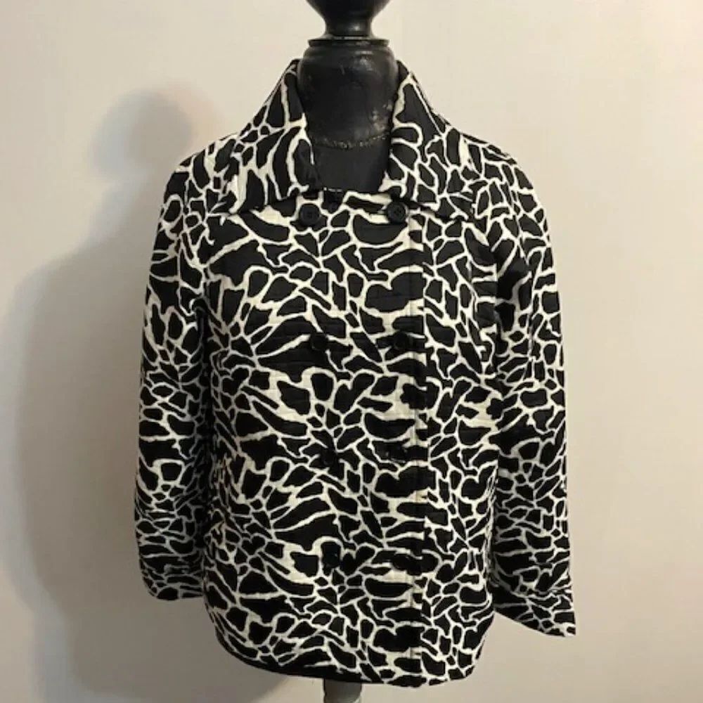 Erin London Black/White Animal print Double breasted quilted jacket, size M